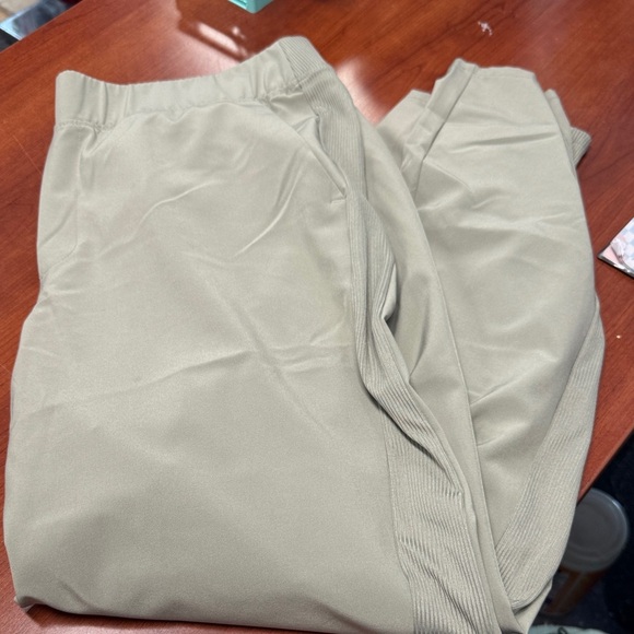 Rbx pants L // 081611 - Picture 1 of 2
